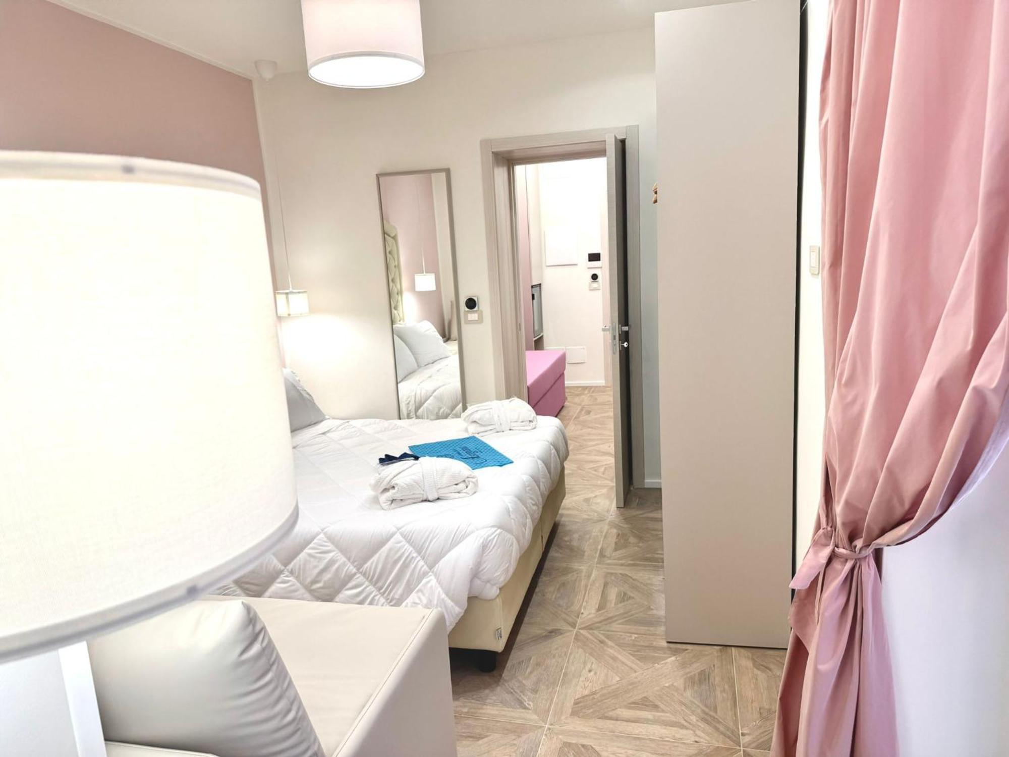 Hotel Astigiana & Appartamenti Varazze Kültér fotó