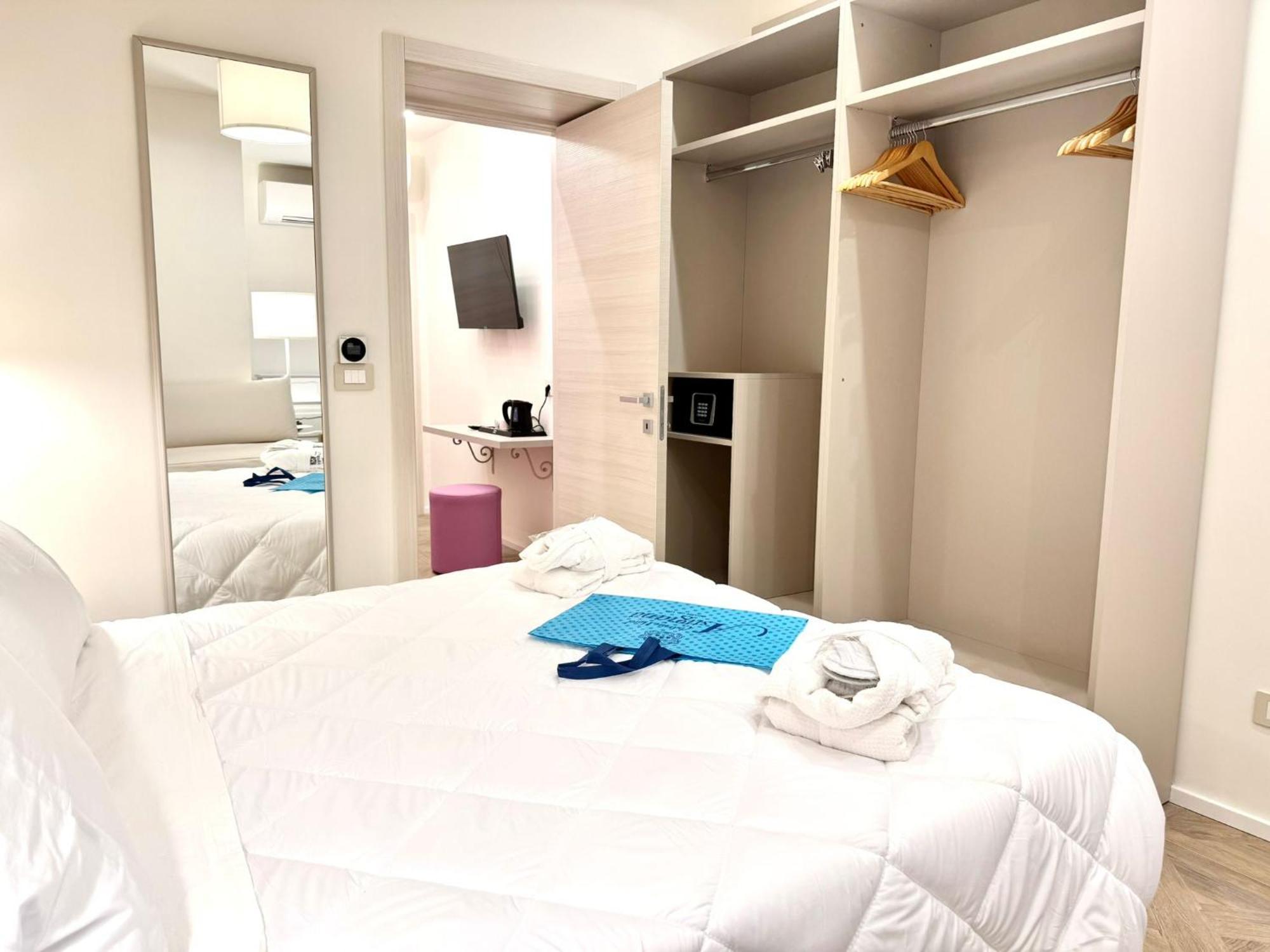 Hotel Astigiana & Appartamenti Varazze Kültér fotó